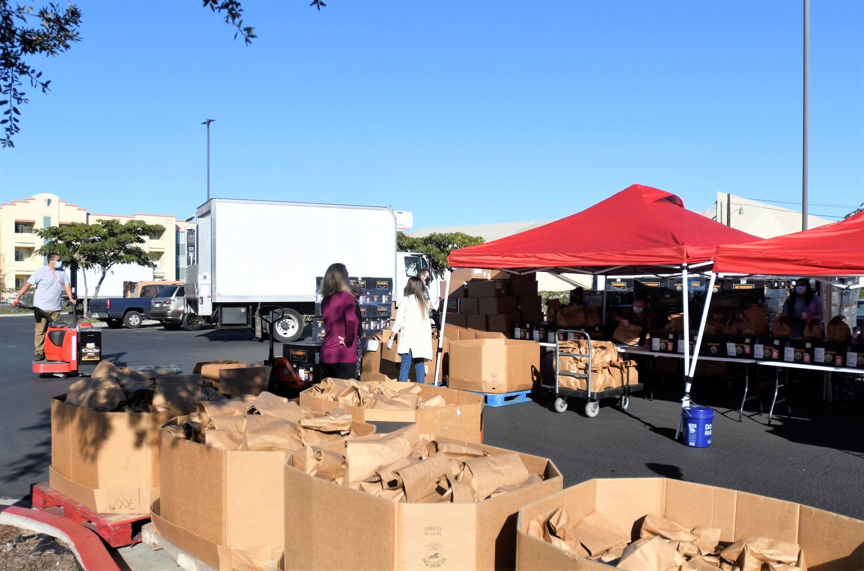 SMBSD Food Drive 3.jpg